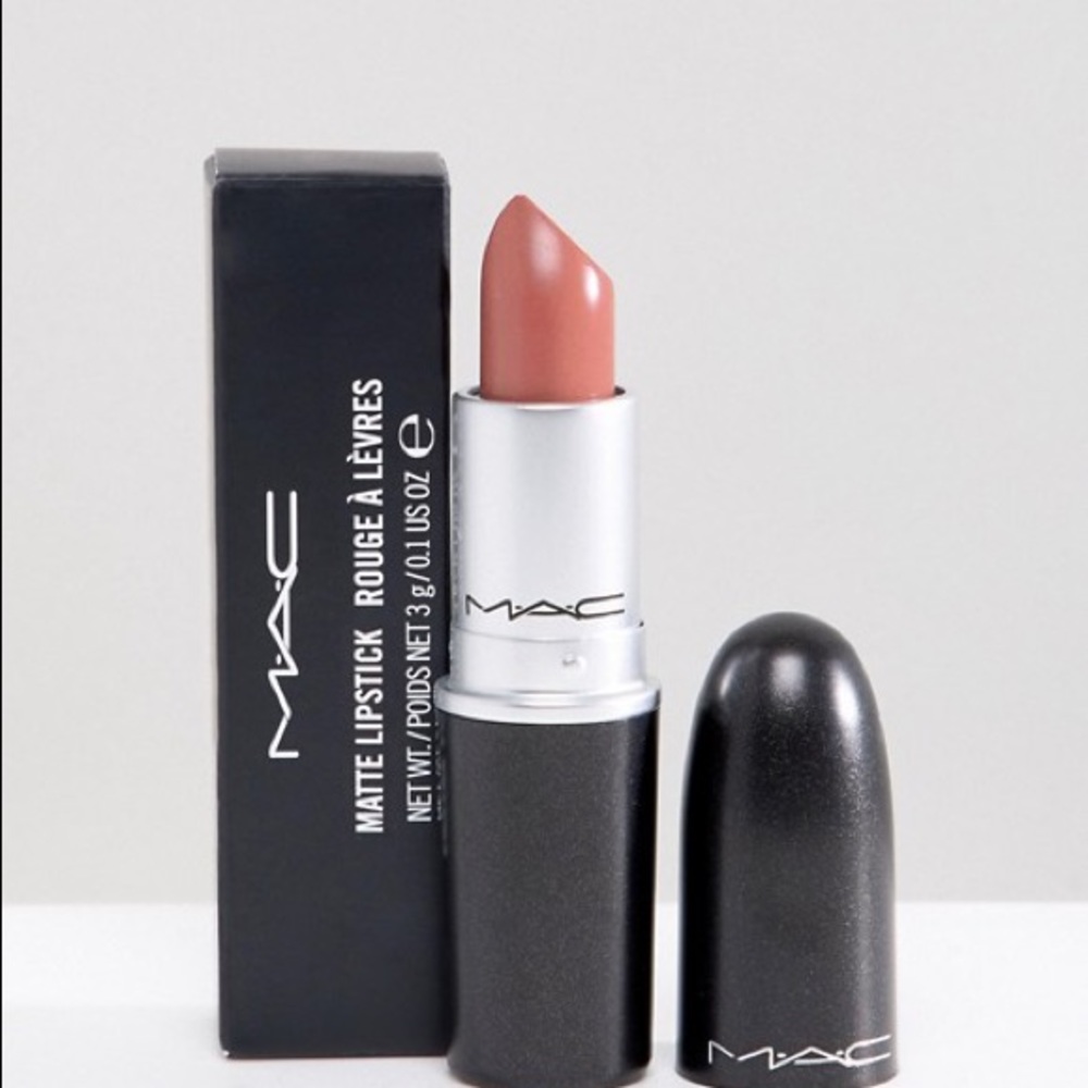 M.A.C Lipstick 💄